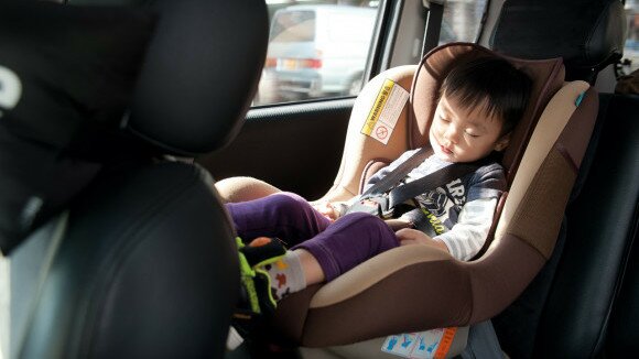 兒童汽車座椅正面側面撞擊保護能力參差