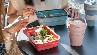 首測可摺合矽膠食物盒及杯 如何嚴選助走塑？