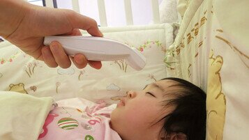 測試家用體溫計   口探及耳探款式較準確