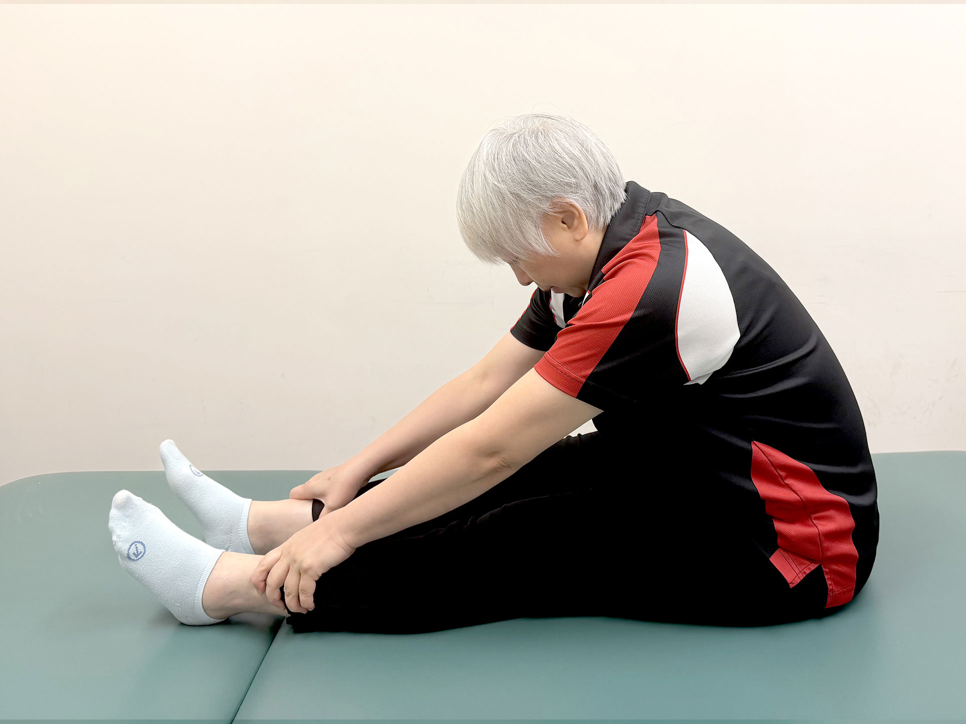 坐式後大腿及小腿拉筋