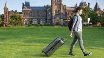 海外升学保险保障额和受保范围差异大  「传染病」保障视乎定义和条款