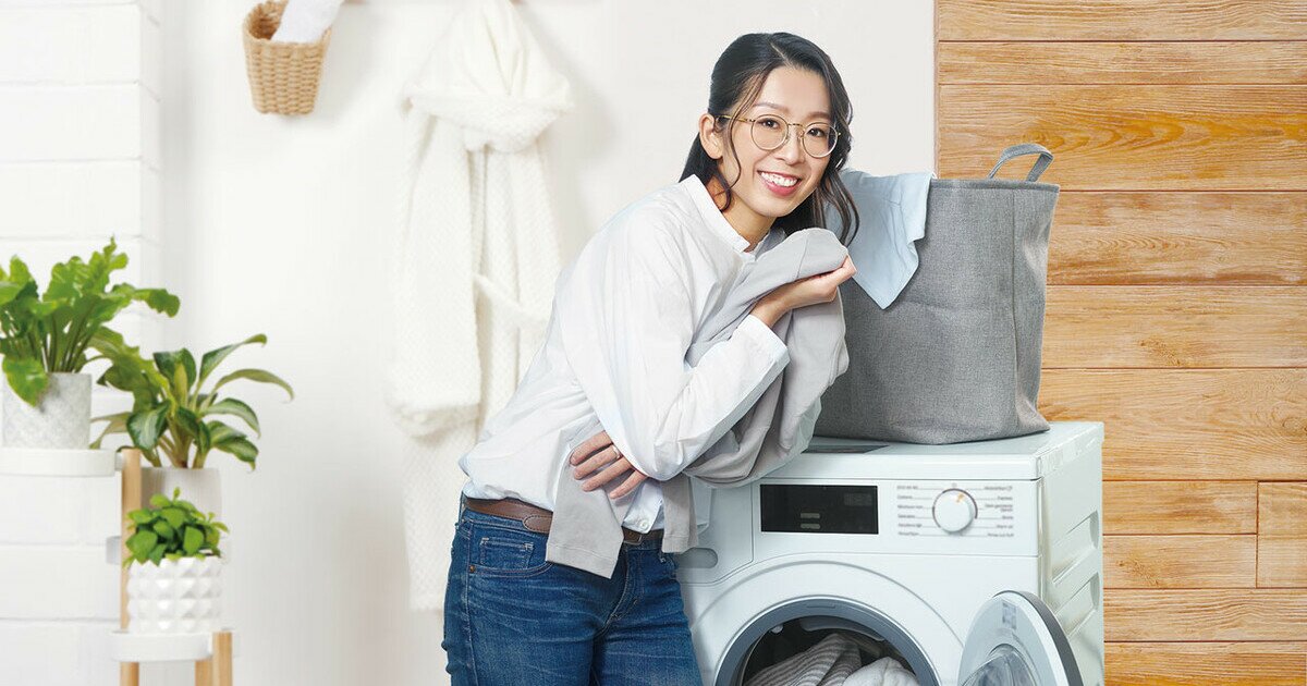 Washing and Drying Performance of 10 Washer Dryers Varied Power and