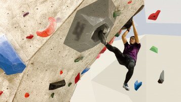Disclaimer Clauses of Bouldering Gyms Superfluous with Only 30% Providing a Bilingual Version  Consumers Advised to Take Beginner’s Classes and  Check Third Party Insurance to Ensure Safety